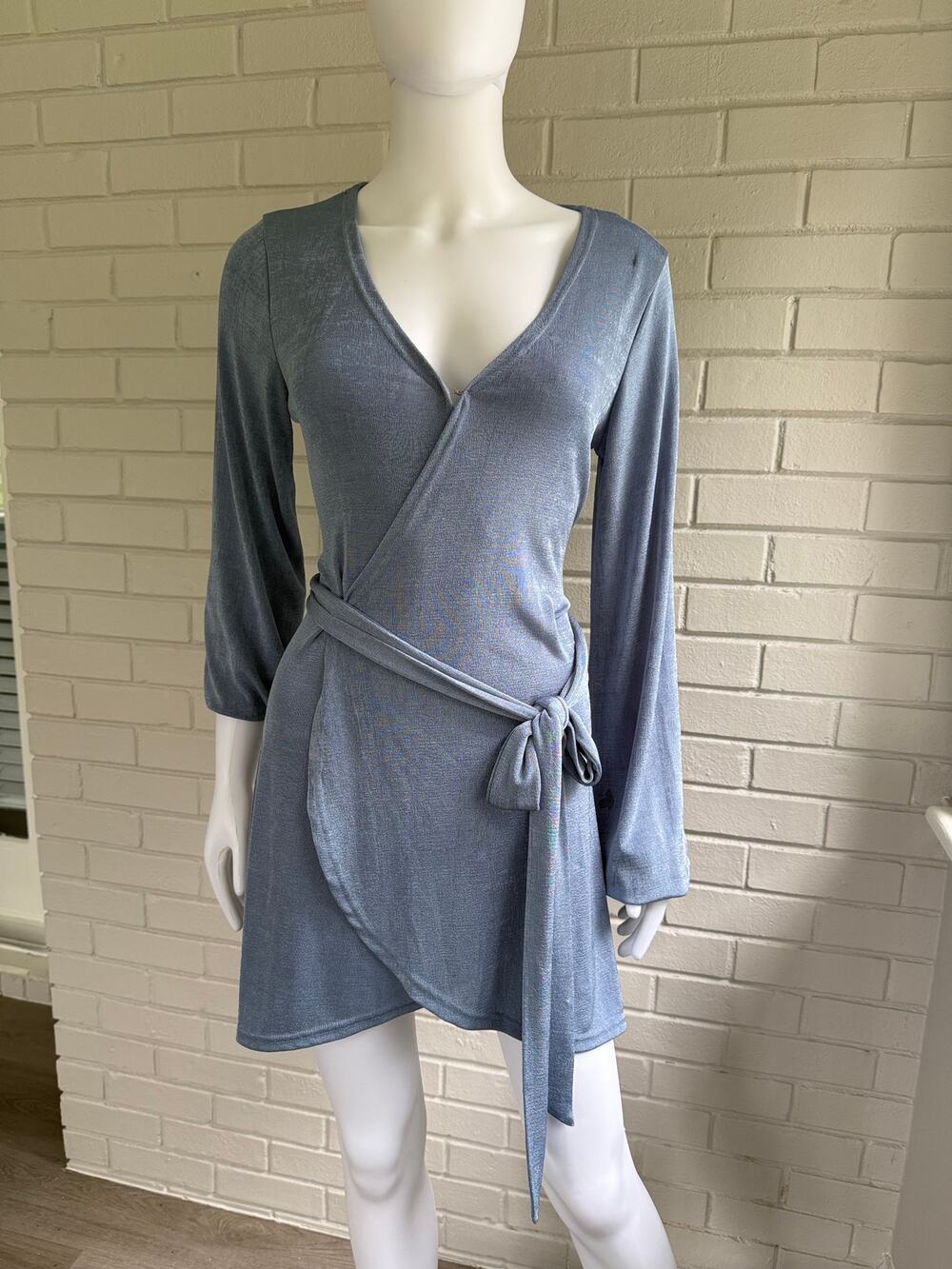 Kittenish Blue Wrap Mini Dress Small Long Sleeve Tie Waist Soft Stretch